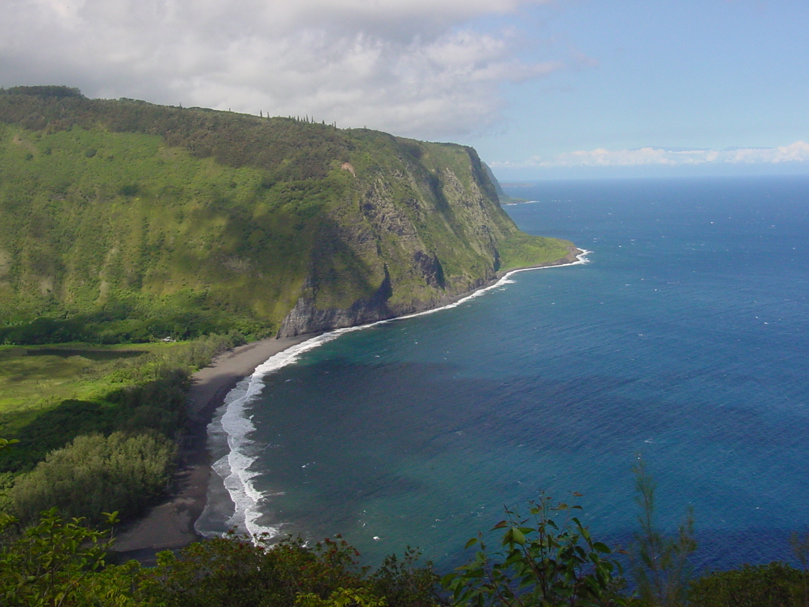 ハワイ島　ワイピオ渓谷